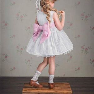 Gorgeous TPD Heirloom dress with pink 🎀